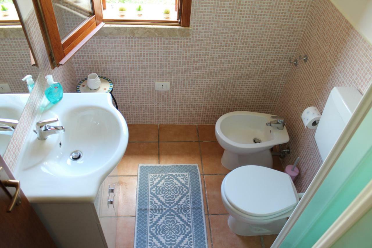 Villetta Con Giardino Mandarino ماكاري المظهر الخارجي الصورة
