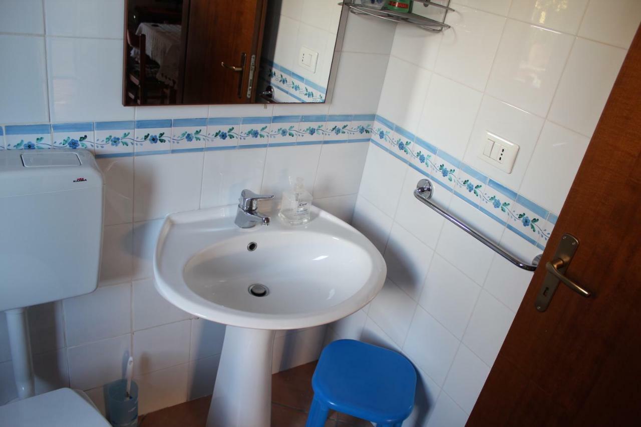 Villetta Con Giardino Mandarino ماكاري المظهر الخارجي الصورة