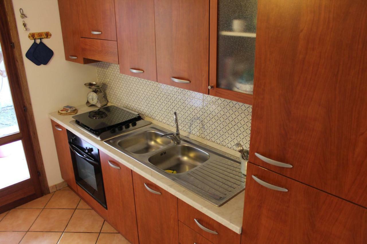 Villetta Con Giardino Mandarino ماكاري المظهر الخارجي الصورة